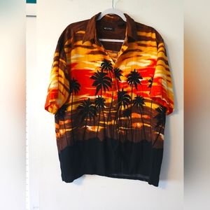 Vintage 1990s men's hawaiian shirt